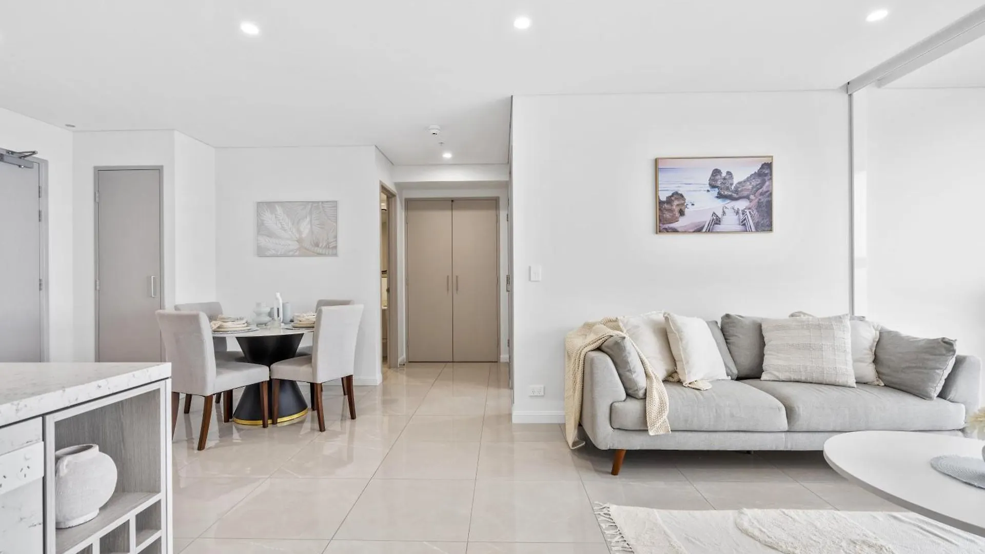 Ocean Views In Beachside 2-Bedroom Unit - Q Stay Guldkusten